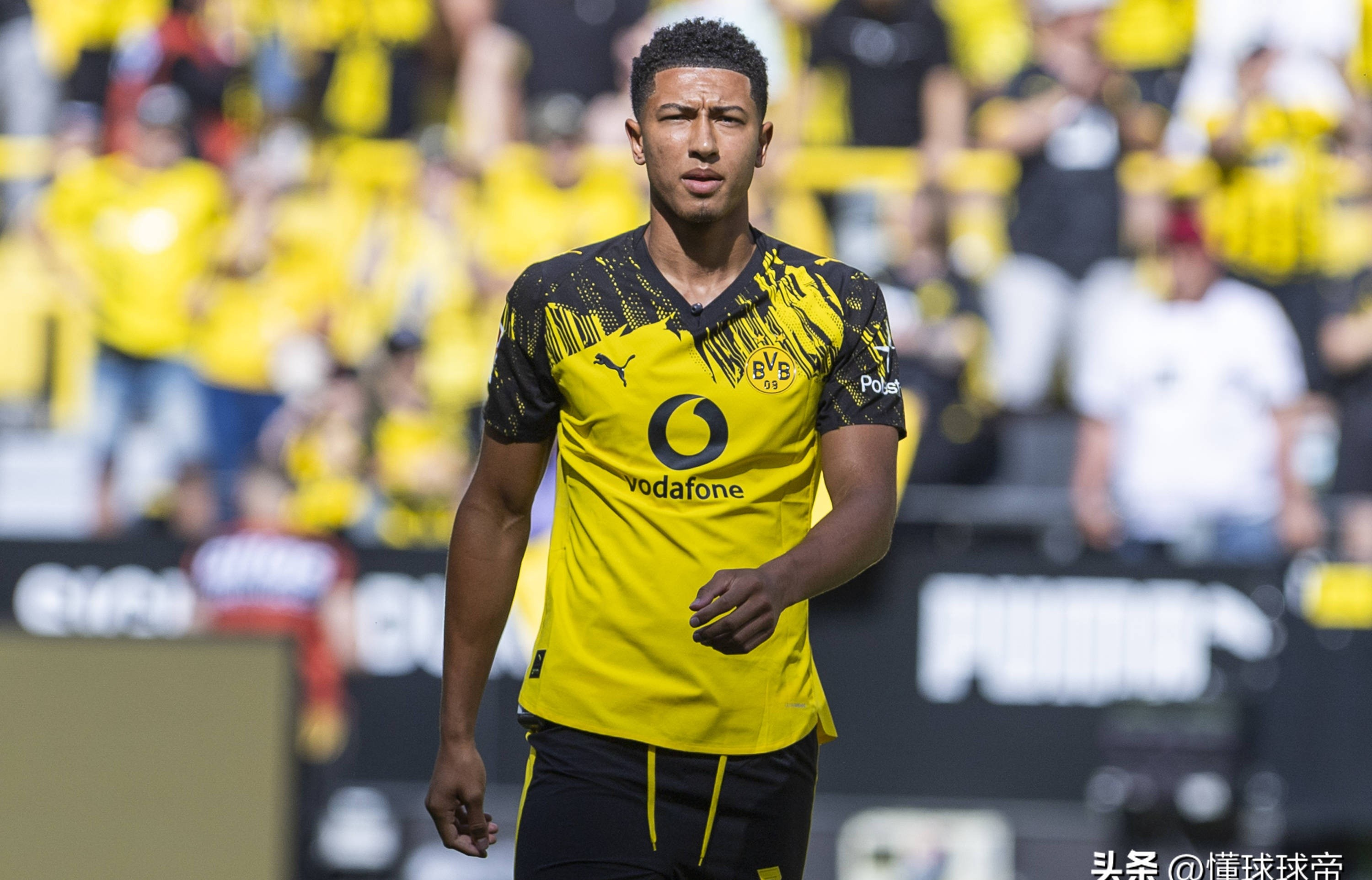 爱游戏app-关于转折点多特蒙德门线救险，英超冲刺阶段攻防权衡，球迷炸锅，临场指挥获称赞的信息-爱游戏app